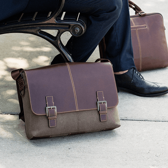 Boconi 2025 messenger bag
