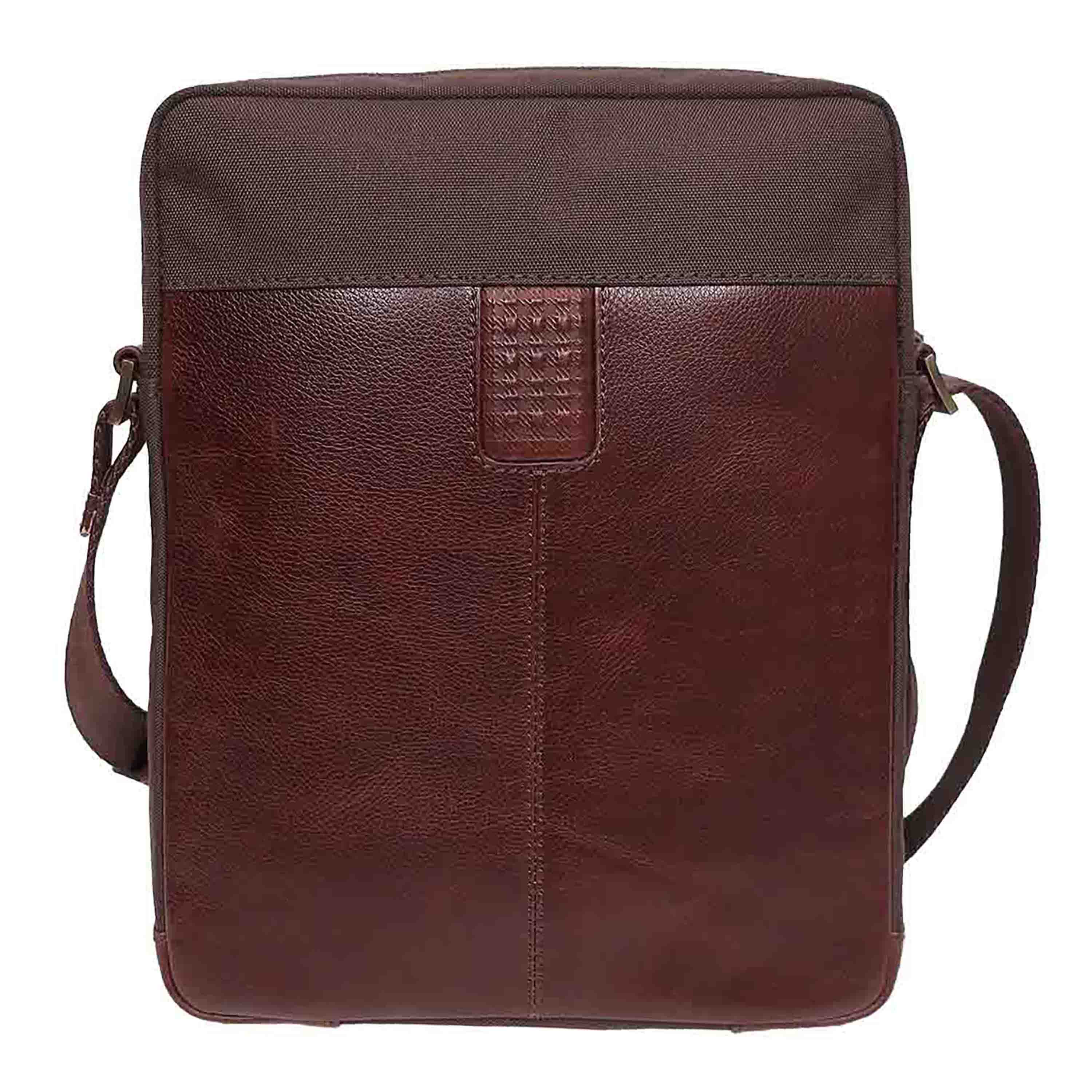 Unisex leather crossbody bag Clearance